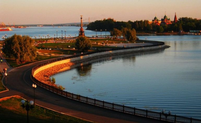 В Ярославле выпустили городской гид на английском языке | The Yaroslavl Room